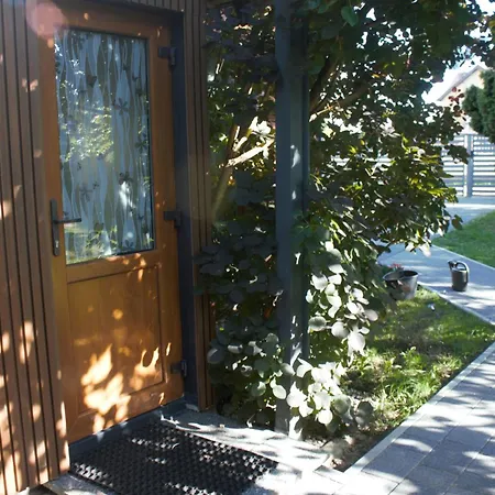 Caloroczny Domek Z Patio Wladyslawowo Exterior photo